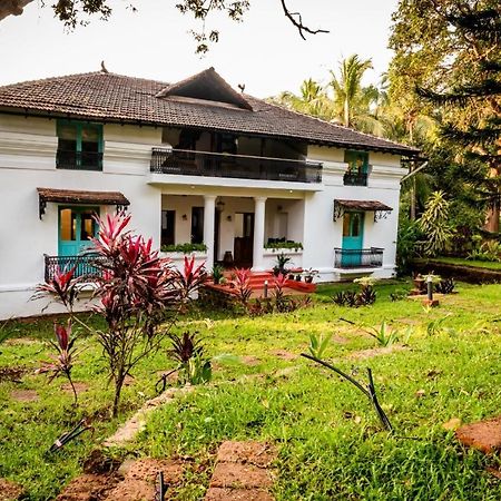 Island House Goa Hotell Goltim Exteriör bild