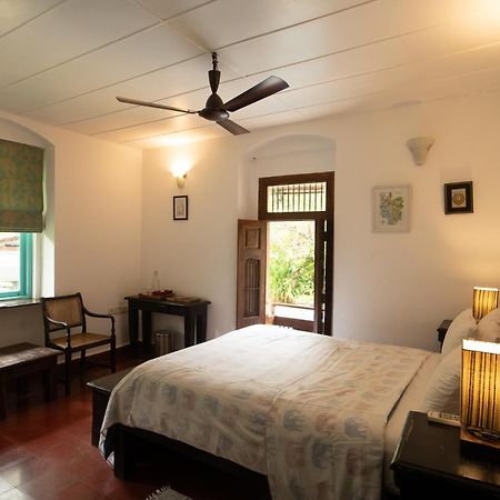 Island House Goa Hotell Goltim Exteriör bild