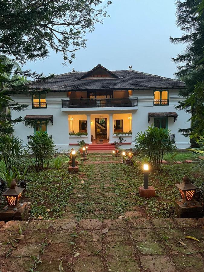 Island House Goa Hotell Goltim Exteriör bild