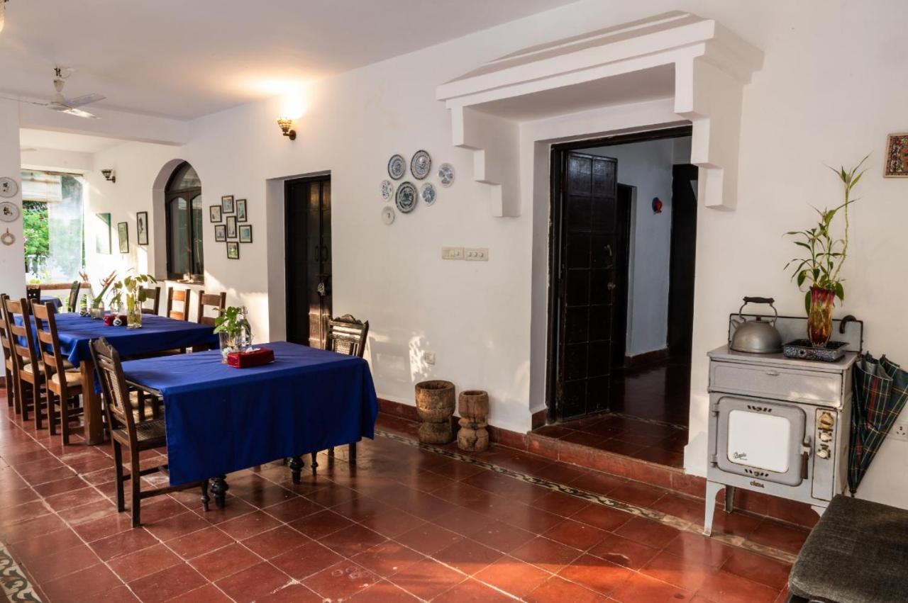 Island House Goa Hotell Goltim Exteriör bild