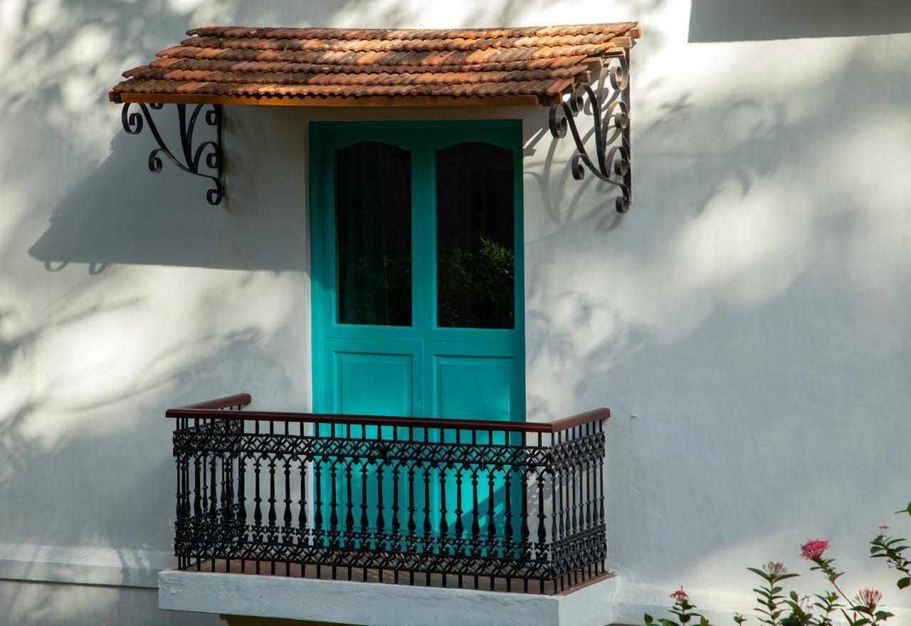 Island House Goa Hotell Goltim Exteriör bild
