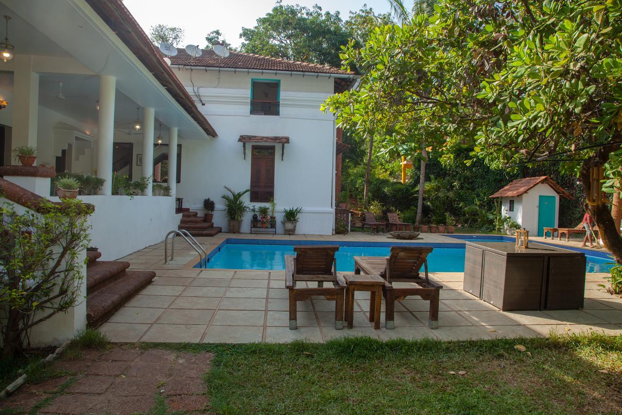 Island House Goa Hotell Goltim Exteriör bild